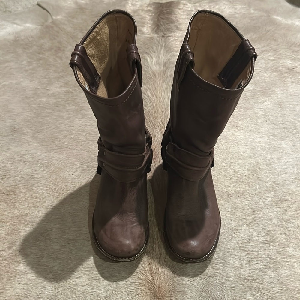 Frye Brown Leather Booties Size 9.5